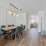 3-bedroom In Playa De Américas With Ac, Pool, Parking Playa de las Americas (Tenerife)