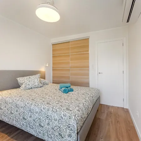 Апартаменти 3-bedroom In Playa De Americas With Ac, Pool, Parking *